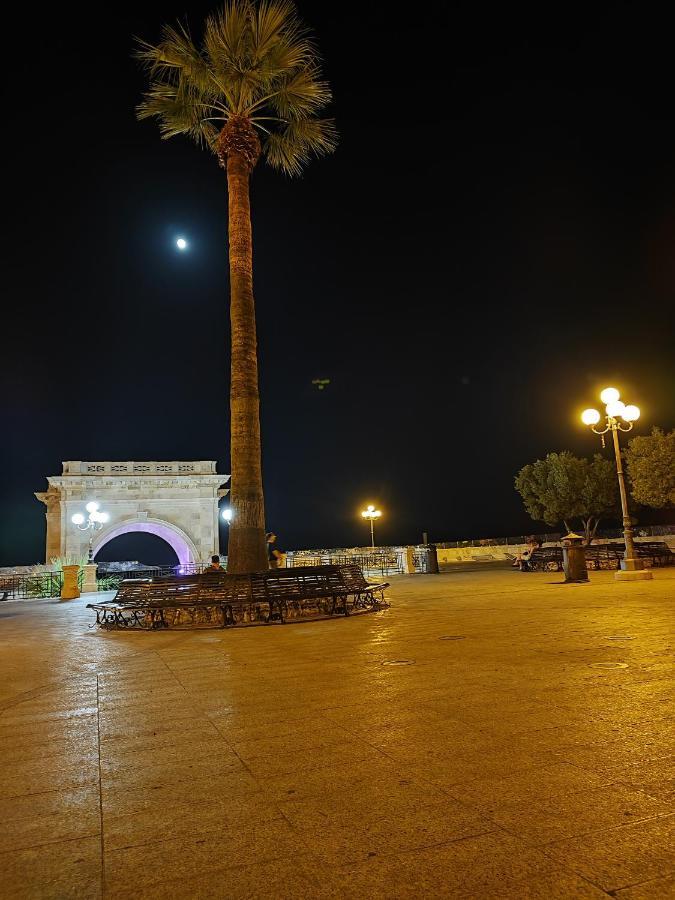 La Casetta Nel Centro 卡利亚里 外观 照片